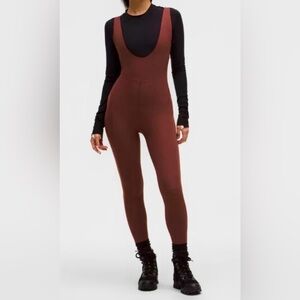 NWT Women's Medium Lululemon Ribbed Nulu Ski tank leggings Bodysuit base layer